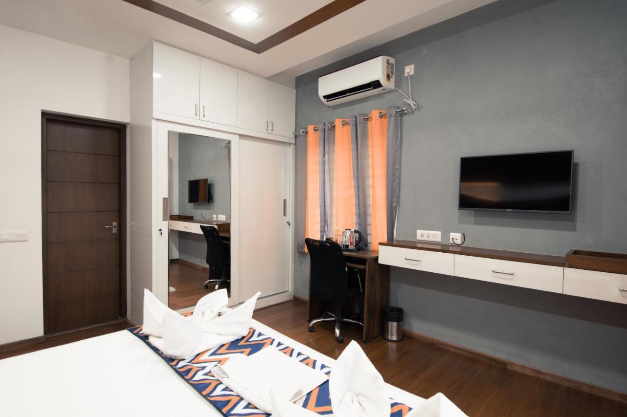 Athulya Residence Suite Rooms Bangalore Exterior photo